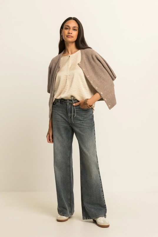 Blouse met knoopdetail