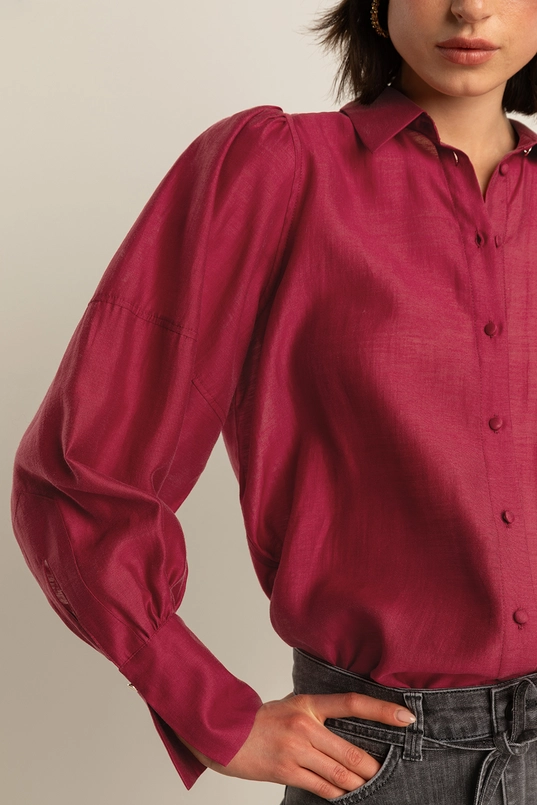 Blouse met pofmouwen