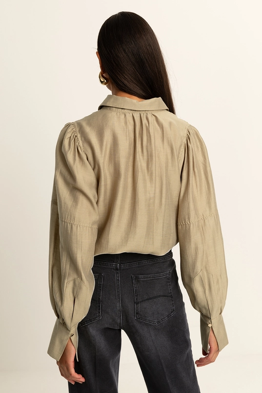 Blouse met pofmouwen