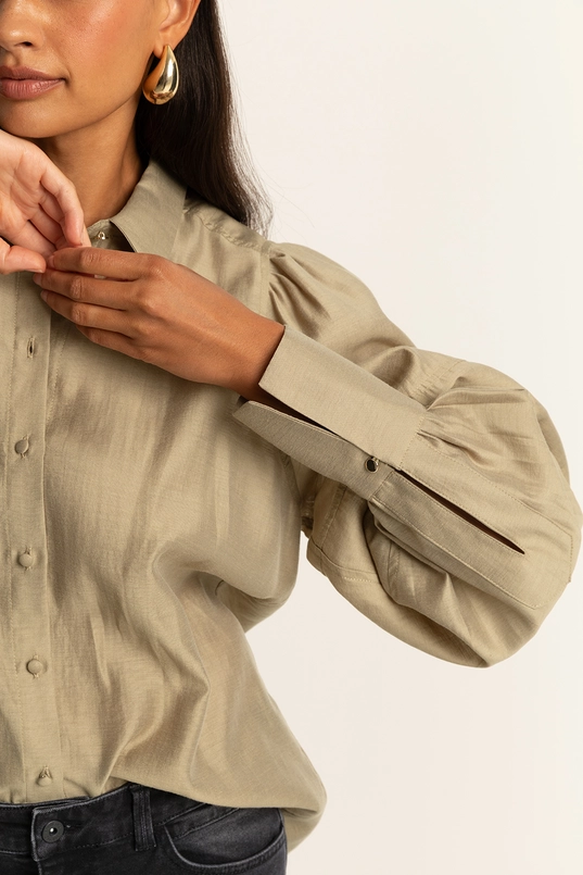 Blouse met pofmouwen