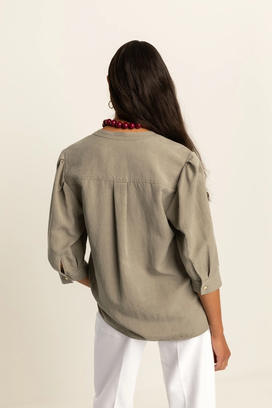 Blouse met pofmouwen