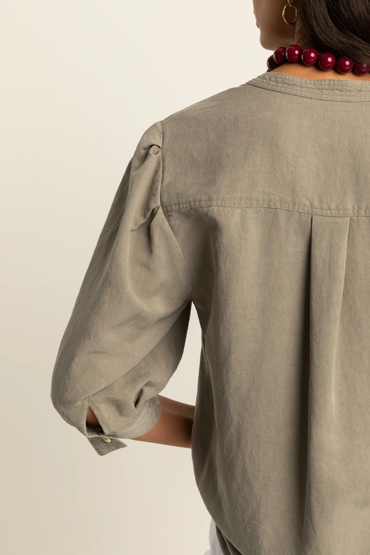 Blouse met pofmouwen