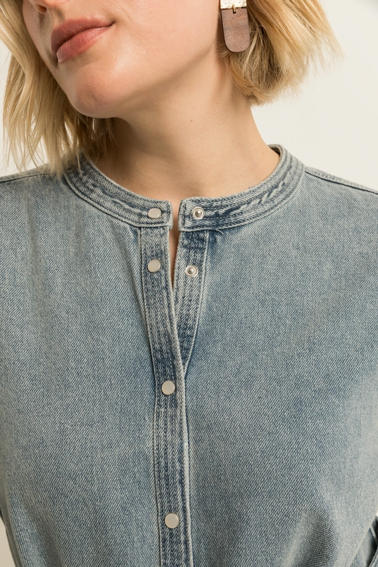 Denim doorknoopjurk