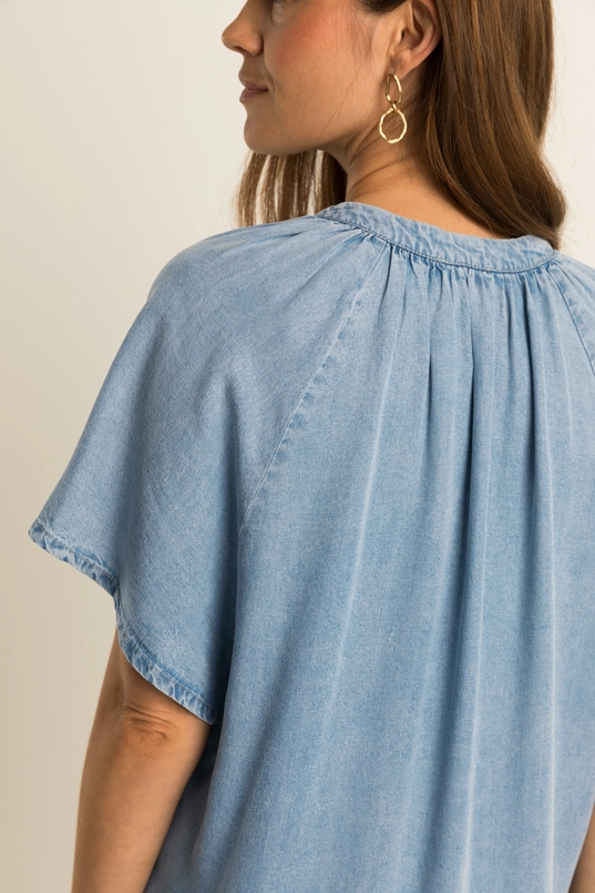 Denim jurk met V-hals