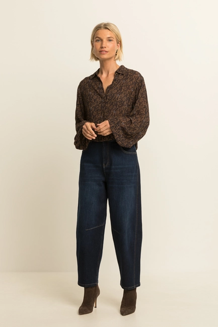 Donkerblauwe jeans met deelnaden