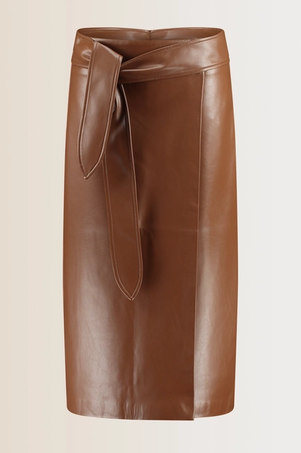 Faux-leather overslag rok