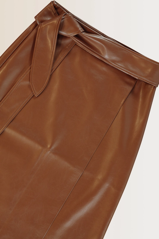 Faux-leather overslag rok