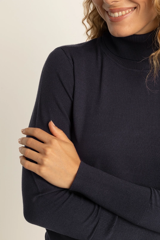 Fijngebreide coltrui