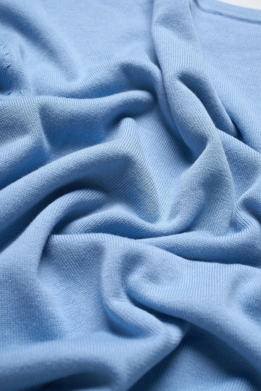 Fijngebreide trui met boothals