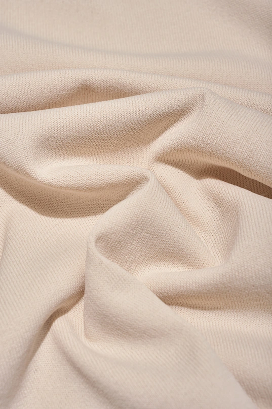 Fijngebreide trui met korte mouwen