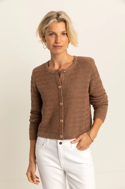 Gebreid vest met knopen