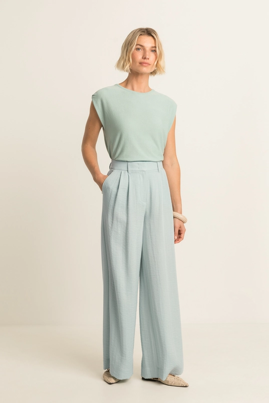 Gebreide spencer met ruchedetails