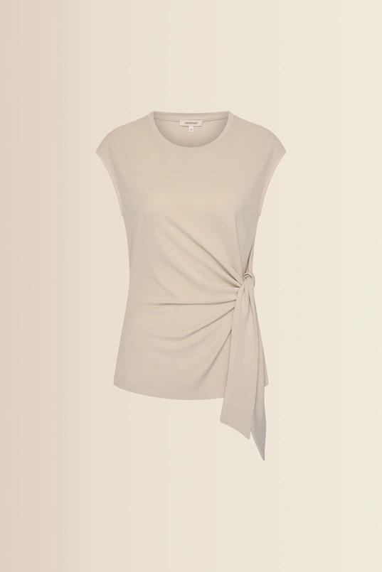 Gedrapeerde top met strikdetail