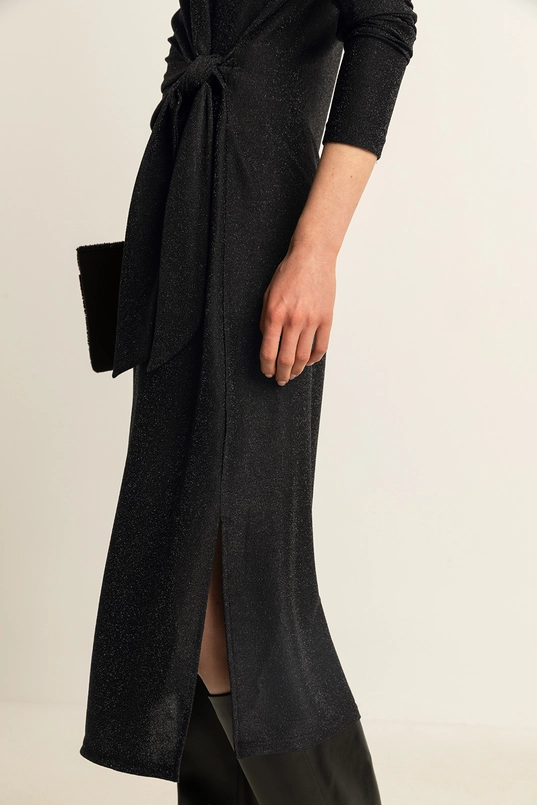 Glitterjurk met knoopdetail