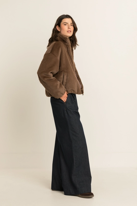 Jacket fur