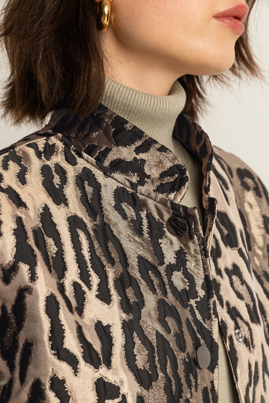 Jaquard jasje met luipaardprint