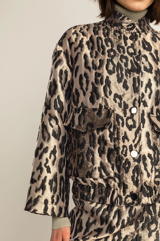 Jaquard jasje met luipaardprint