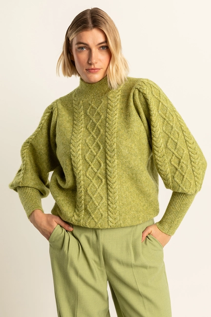 Kabeltrui met ballonmouwen