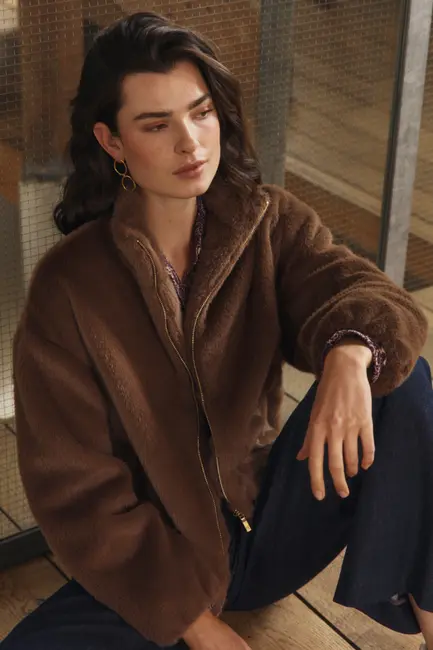 Kort faux fur jack
