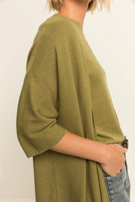 Lang fijngebreid vest