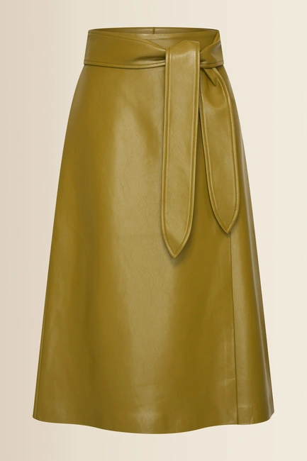 Leerlook rok met overslag