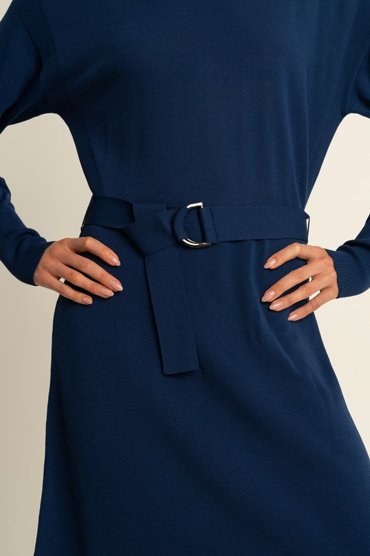 Midi-jurk met ceintuur