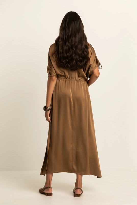 Midi-jurk met V-hals