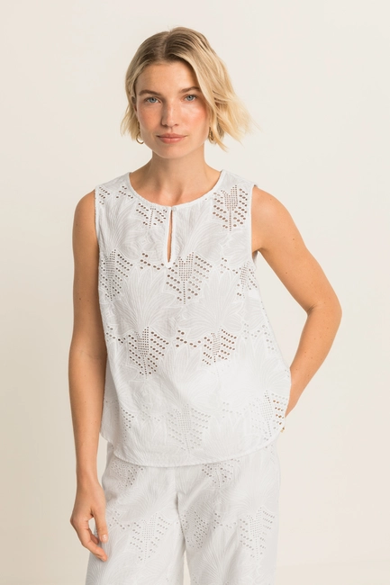 Mouwloze broderie blouse