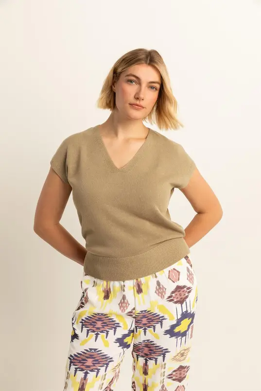 Mouwloze trui linnenmix