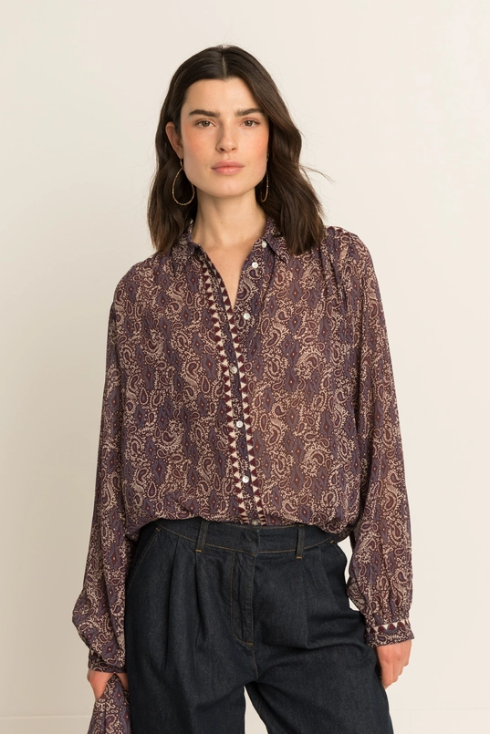 Paisleyblouse met contrastdetail