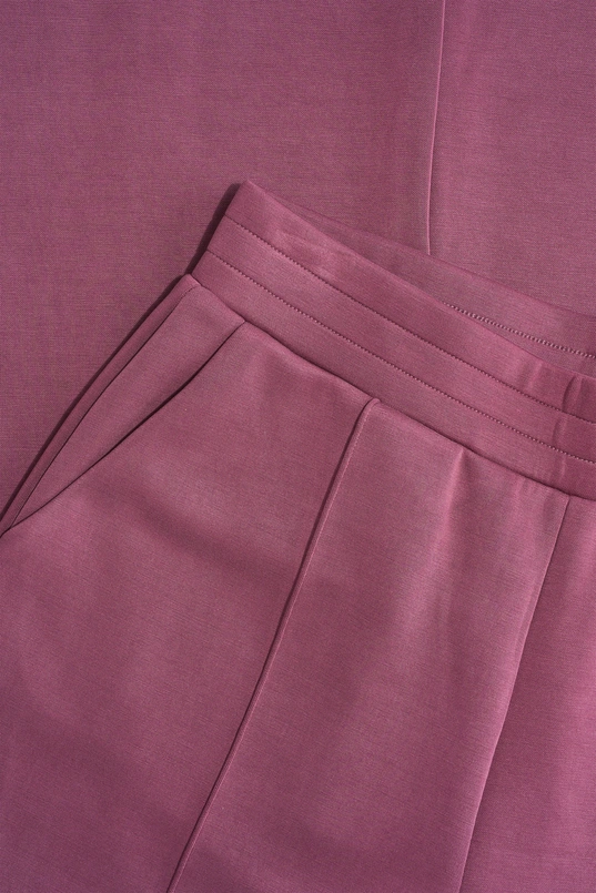 Pantalon met uitlopende pijpen