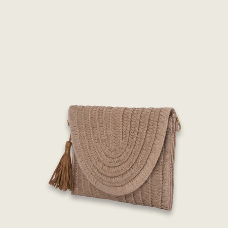Raffia clutch