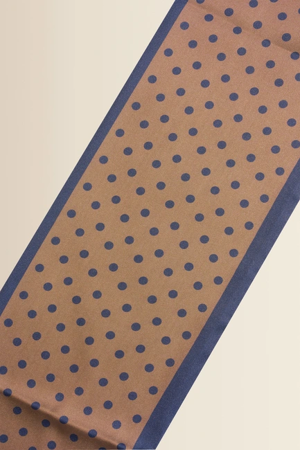 Scarf satin pattern