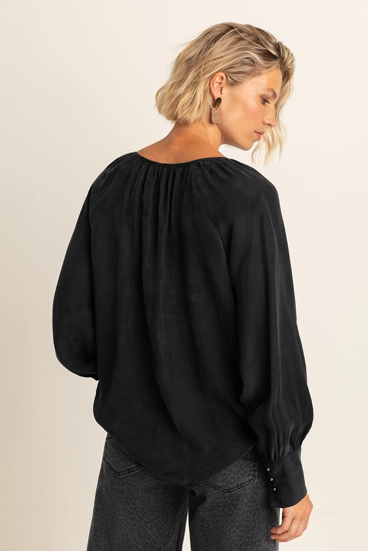 Soepelvallende blouse