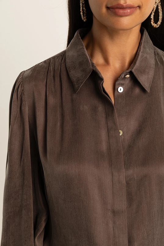 Soepelvallende blouse