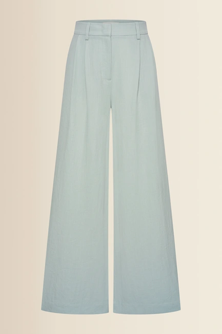 Soepelvallende broek met plooien