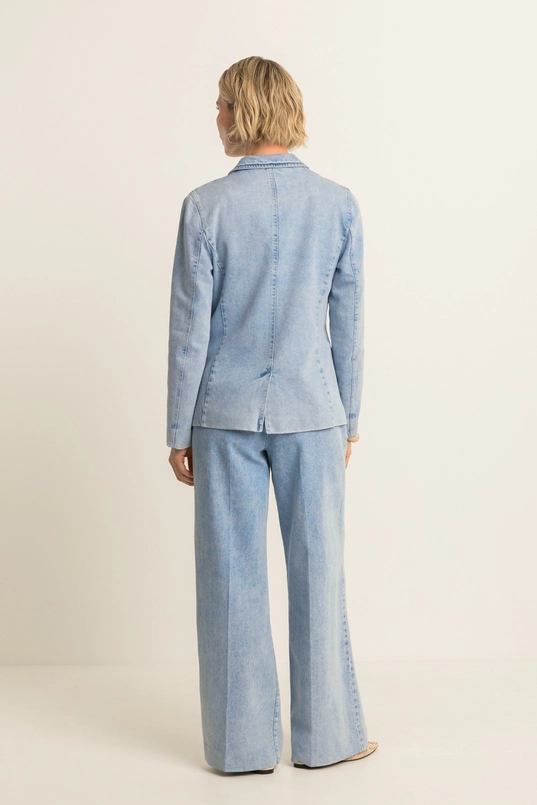 Soepelvallende denim