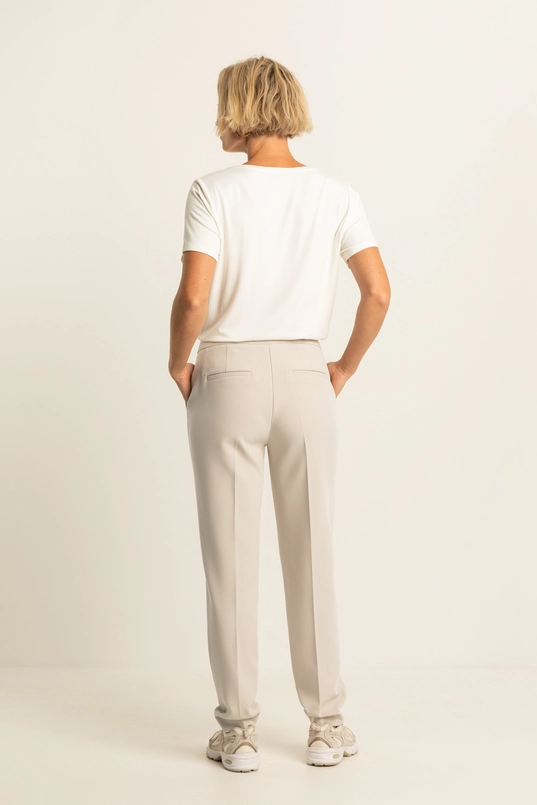 T-shirt met borduursels