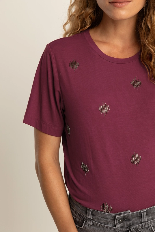 T-shirt met geborduurde details