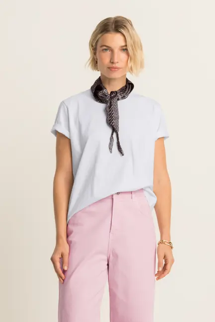 T-shirt met reliëf logo