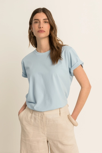 T-shirt met reliëf logo