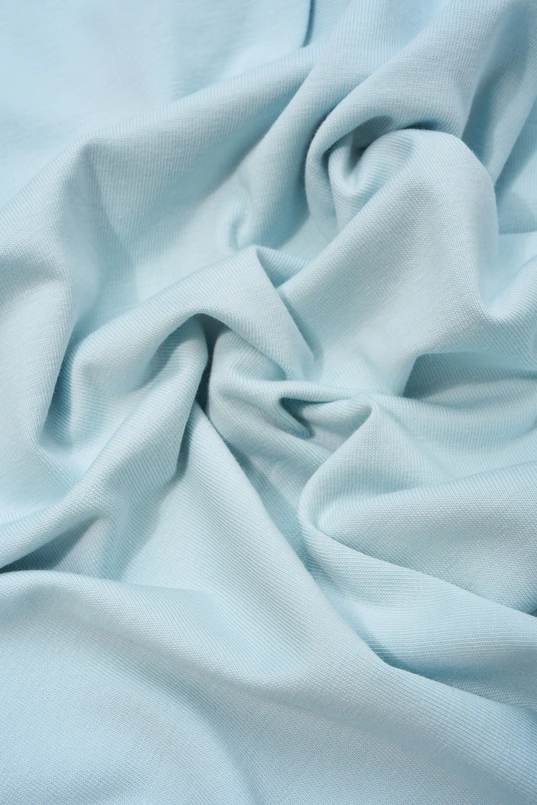 T-shirt met reliëf logo