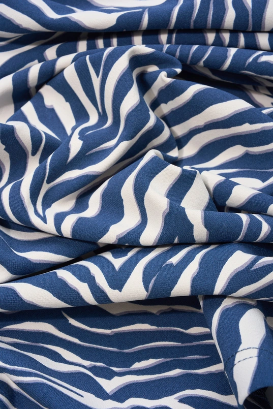 Travel jurk met knoopdetail