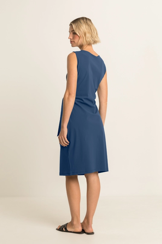 Travel jurk met knoopdetail