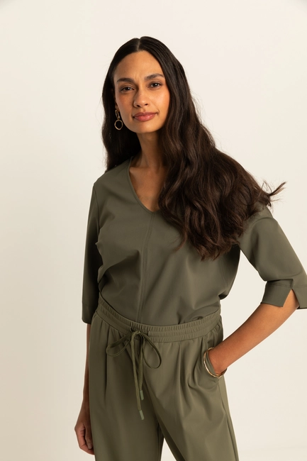 Traveltop met V-hals