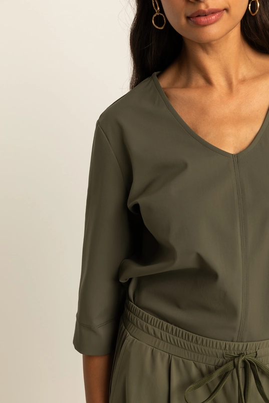 Traveltop met V-hals