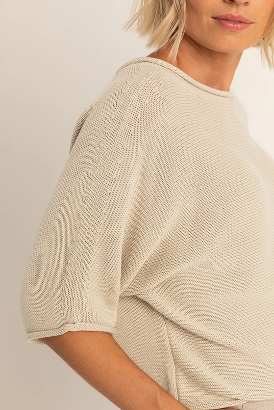 Trui met vleermuismouwen