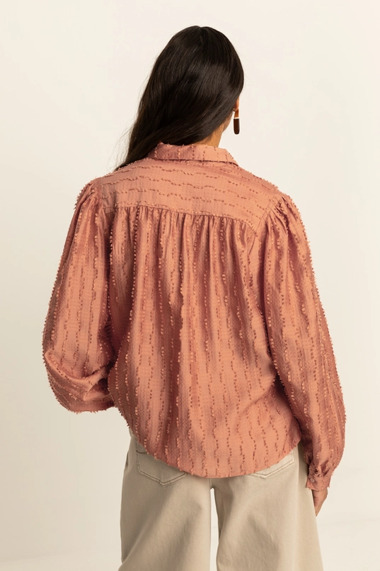 Volumineuze blouse met structuur