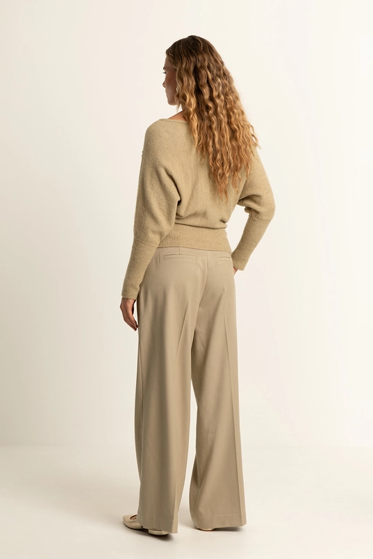 Wide leg broek met plooien