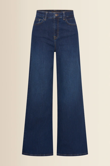 Wide leg jeans